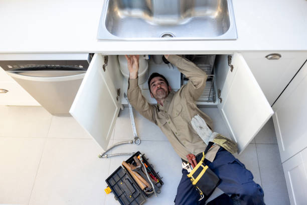 Best Clogged Drain Plumber  in King, NC